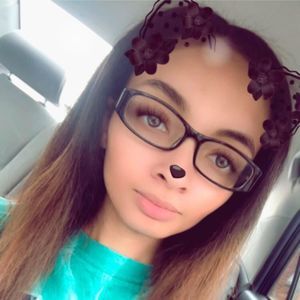 Meet your Posher, Jasmine